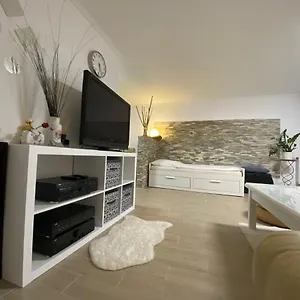 https://apartment-ds.topcolognehotels.com